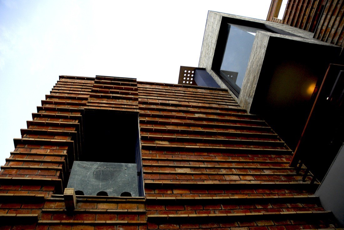 Gairola House by Anagram Architects in Gurgaon, India Gairola House by Anagram Architects in Gurgaon, India