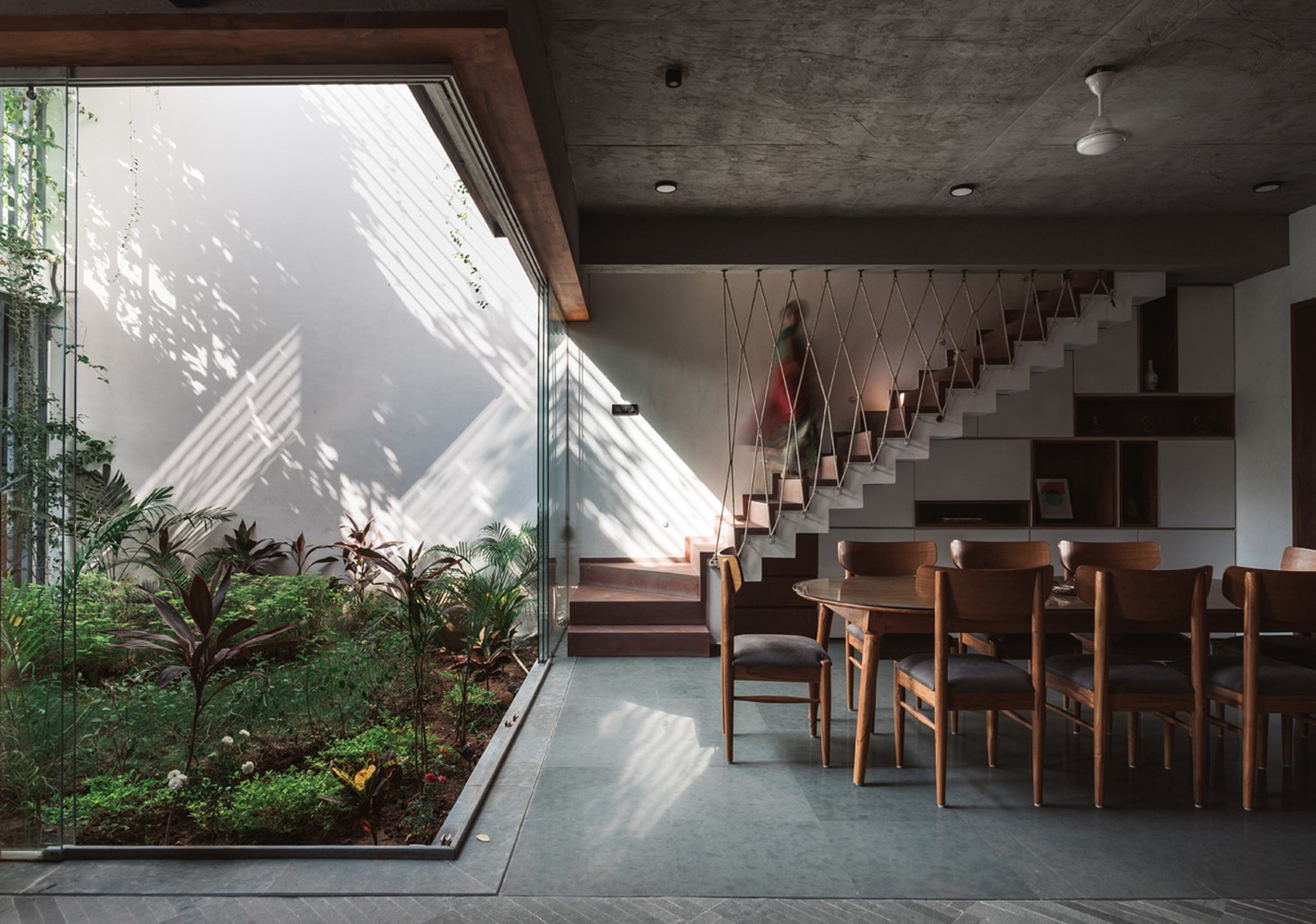 Jungalow House by Neogenesis+Studi0261 in Surat, India