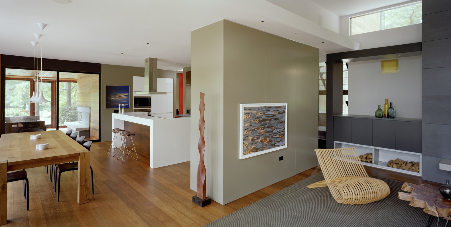 Kettle Hole House by Robert Young in Wainscott, New York Kettle Hole House by Robert Young in Wainscott, New York