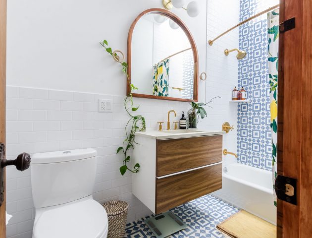 How To Make Your Bathroom Look Luxurious And Fancy: 4 Items To Consider