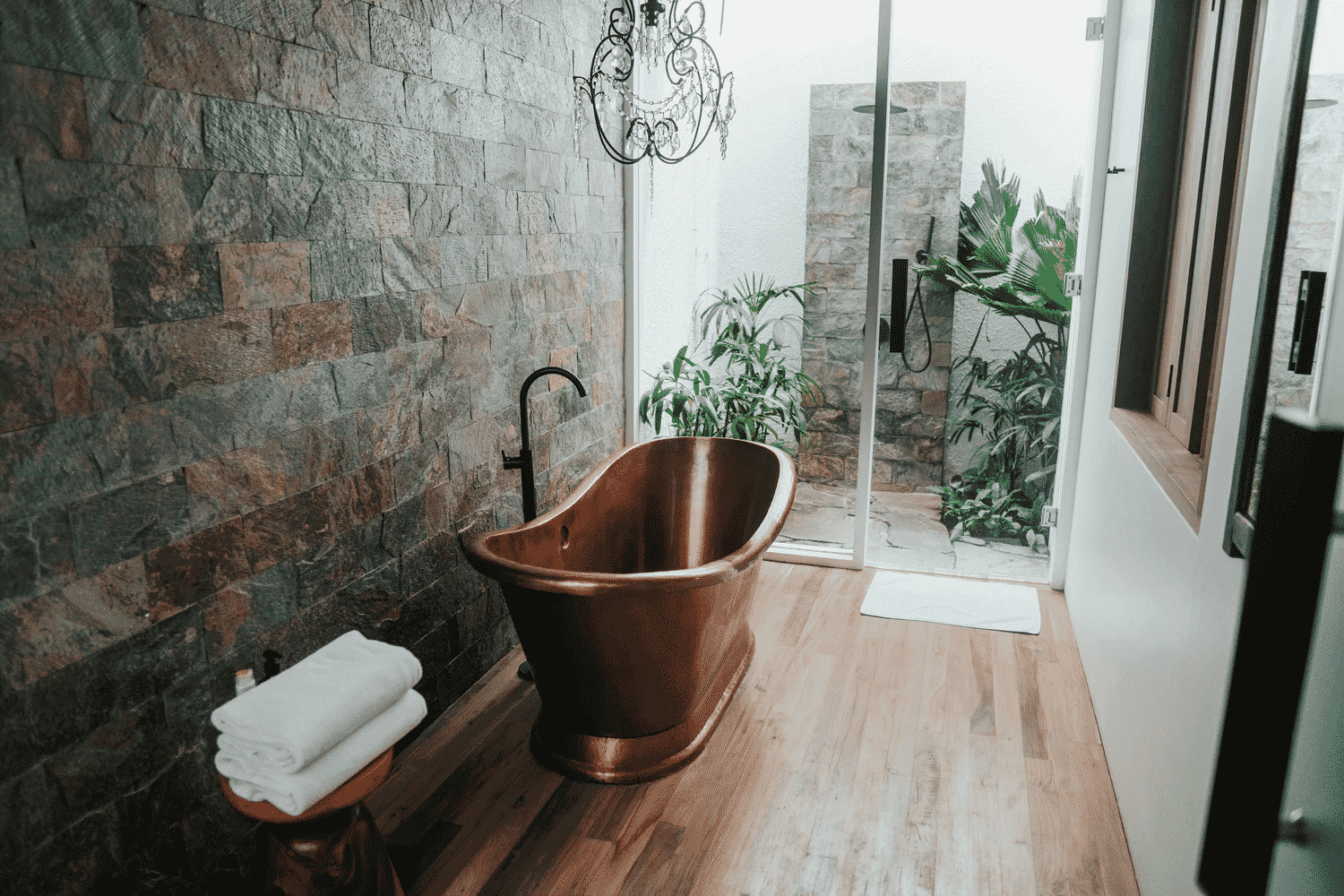 How To Make Your Bathroom Look Luxurious And Fancy: 4 Items To Consider How To Make Your Bathroom Look Luxurious And Fancy: 4 Items To Consider