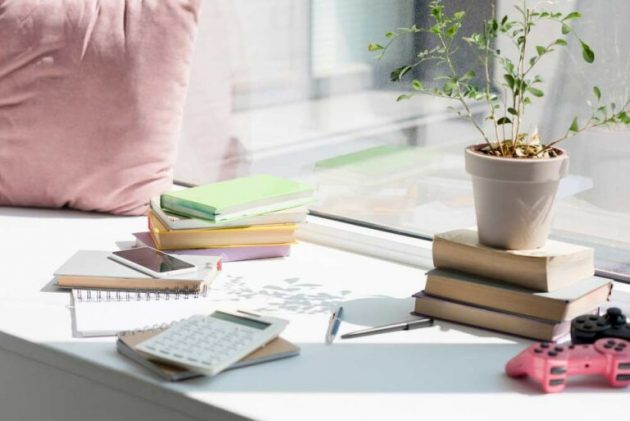 3 Simple Steps To Perfectly Organize Your Work Desk