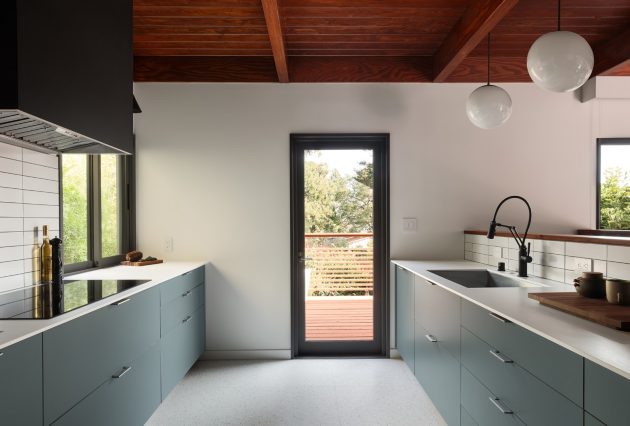 Berkeley Hills MCM Remodel and ADU Addition by Klopf Architecture