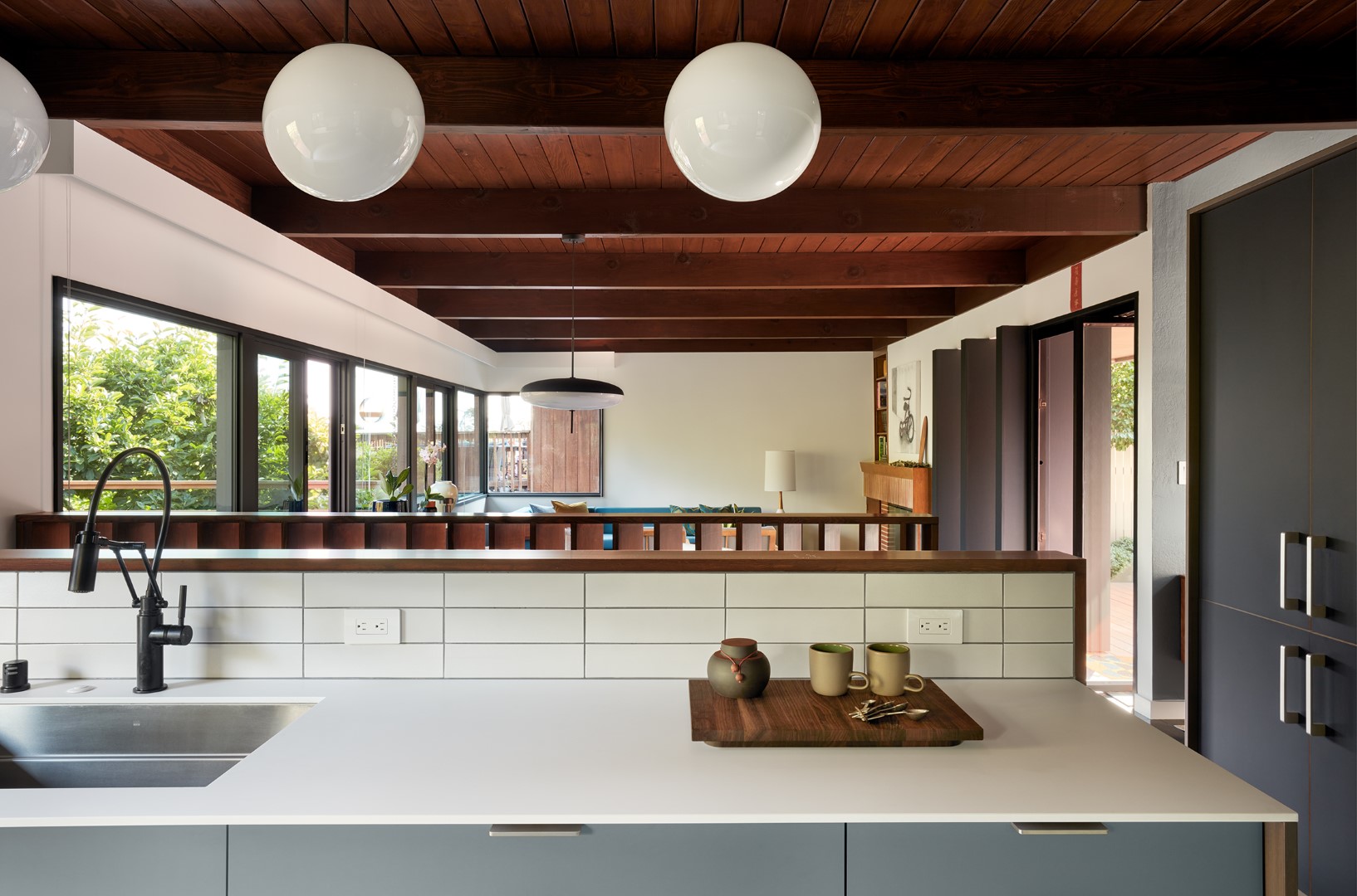 Berkeley Hills MCM Remodel by Klopf Architecture: A Modern Mid-Century Retreat in the Treetops Berkeley Hills MCM Remodel by Klopf Architecture: A Modern Mid-Century Retreat in the Treetops