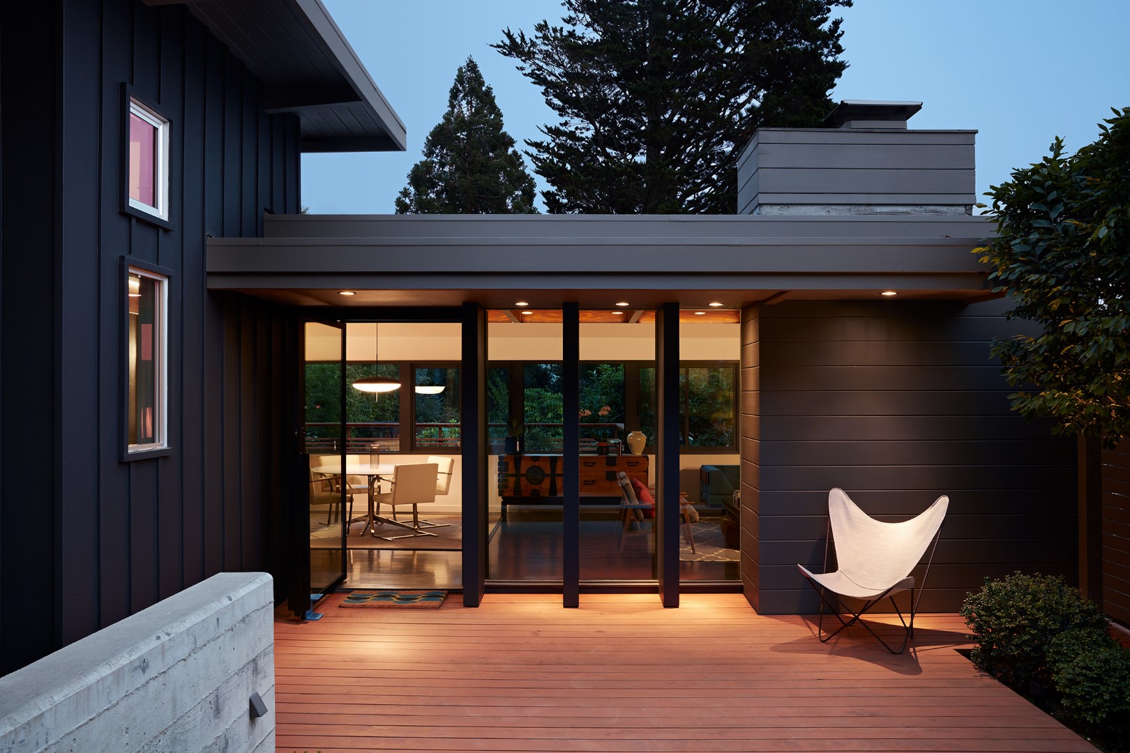 Berkeley Hills MCM Remodel by Klopf Architecture: A Modern Mid-Century Retreat in the Treetops Berkeley Hills MCM Remodel by Klopf Architecture: A Modern Mid-Century Retreat in the Treetops