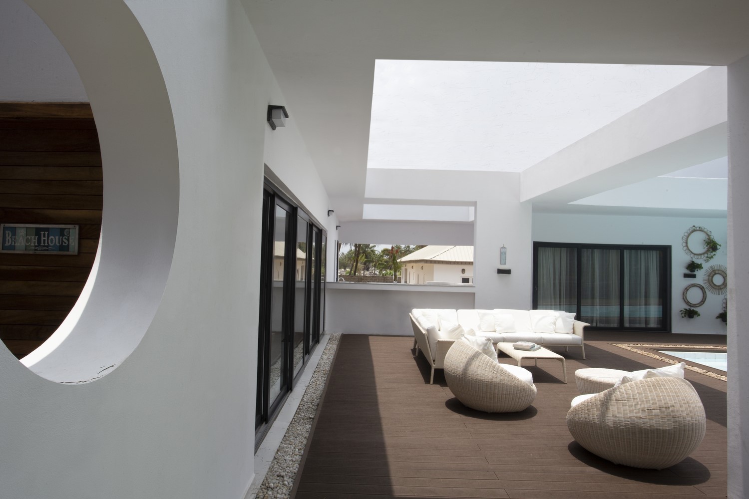 Fowóralé House by cmDesign Atelier in Lagos, Nigeria Fowóralé House by cmDesign Atelier in Lagos, Nigeria