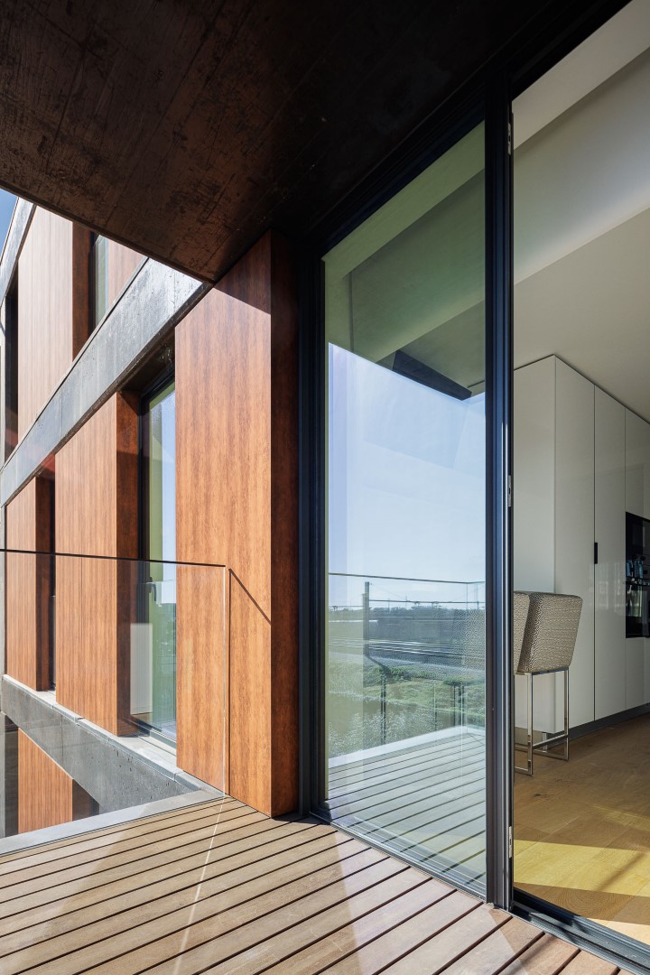 Puro Homes by Mario Alves Arquiteto in Aveiro, Portugal Puro Homes by Mario Alves Arquiteto in Aveiro, Portugal