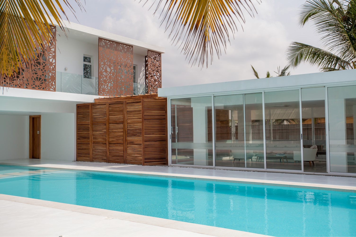 Sencillo Beach House by cmDesign Atelier in Lagos, Nigeria Sencillo Beach House by cmDesign Atelier in Lagos, Nigeria