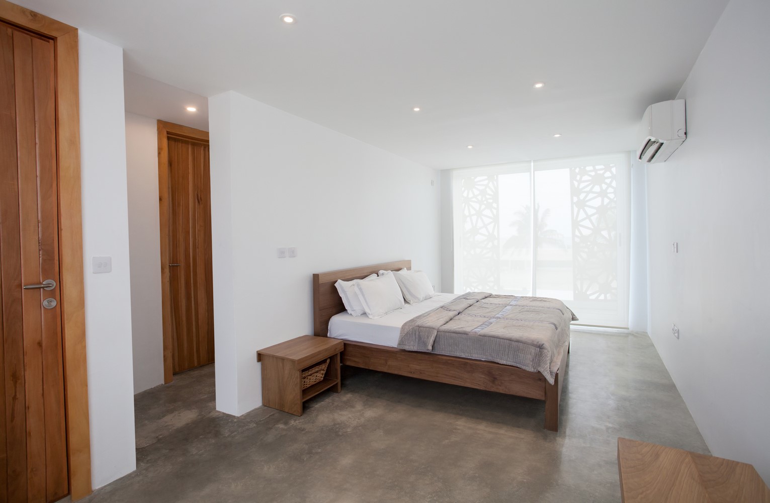 Sencillo Beach House by cmDesign Atelier in Lagos, Nigeria Sencillo Beach House by cmDesign Atelier in Lagos, Nigeria