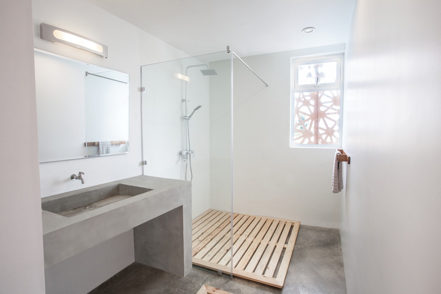 Sencillo Beach House by cmDesign Atelier in Lagos, Nigeria Sencillo Beach House by cmDesign Atelier in Lagos, Nigeria