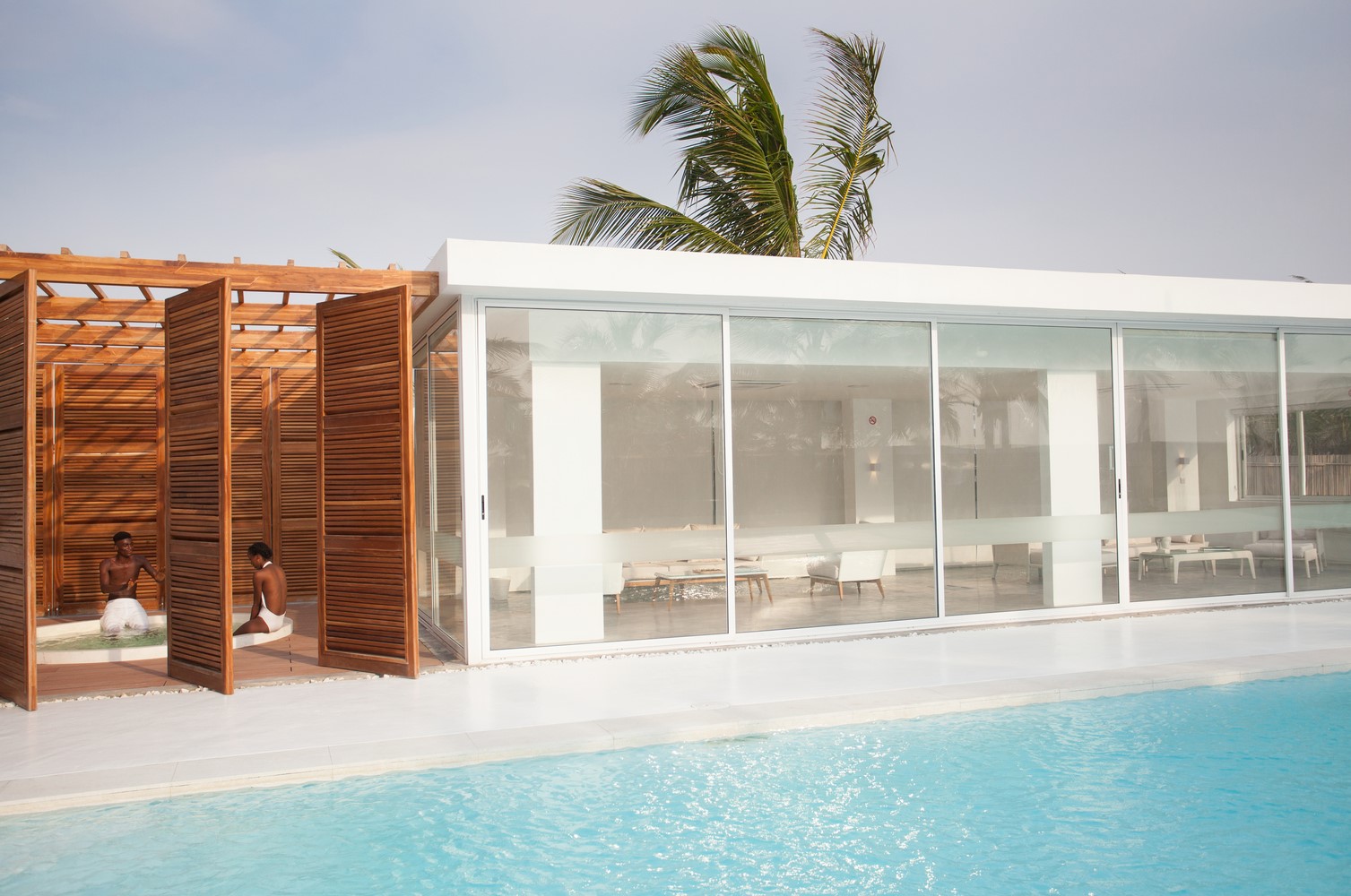 Sencillo Beach House by cmDesign Atelier in Lagos, Nigeria Sencillo Beach House by cmDesign Atelier in Lagos, Nigeria