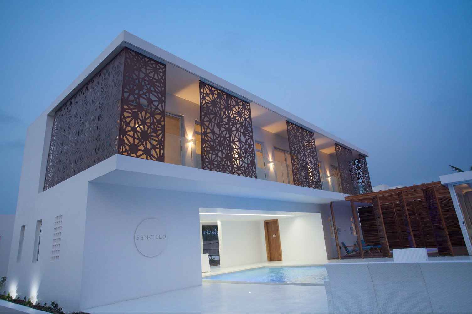 Sencillo Beach House by cmDesign Atelier in Lagos, Nigeria Sencillo Beach House by cmDesign Atelier in Lagos, Nigeria