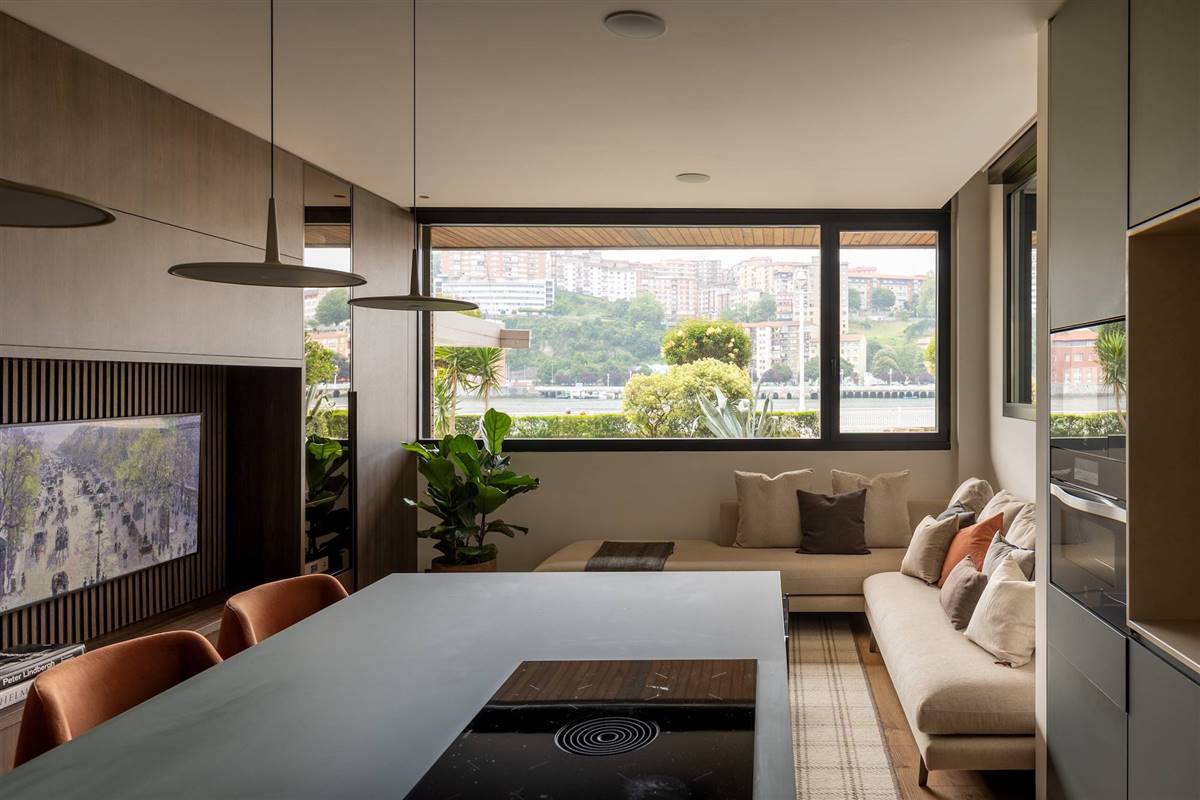 The Most Wanted Small Flats The Most Wanted Small Flats