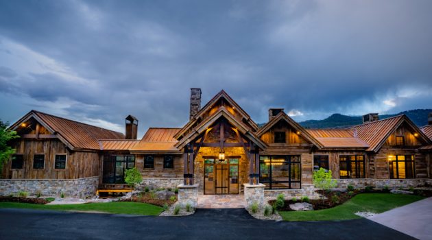 15 More Phenomenal Rustic Exterior Designs You Will Dream About