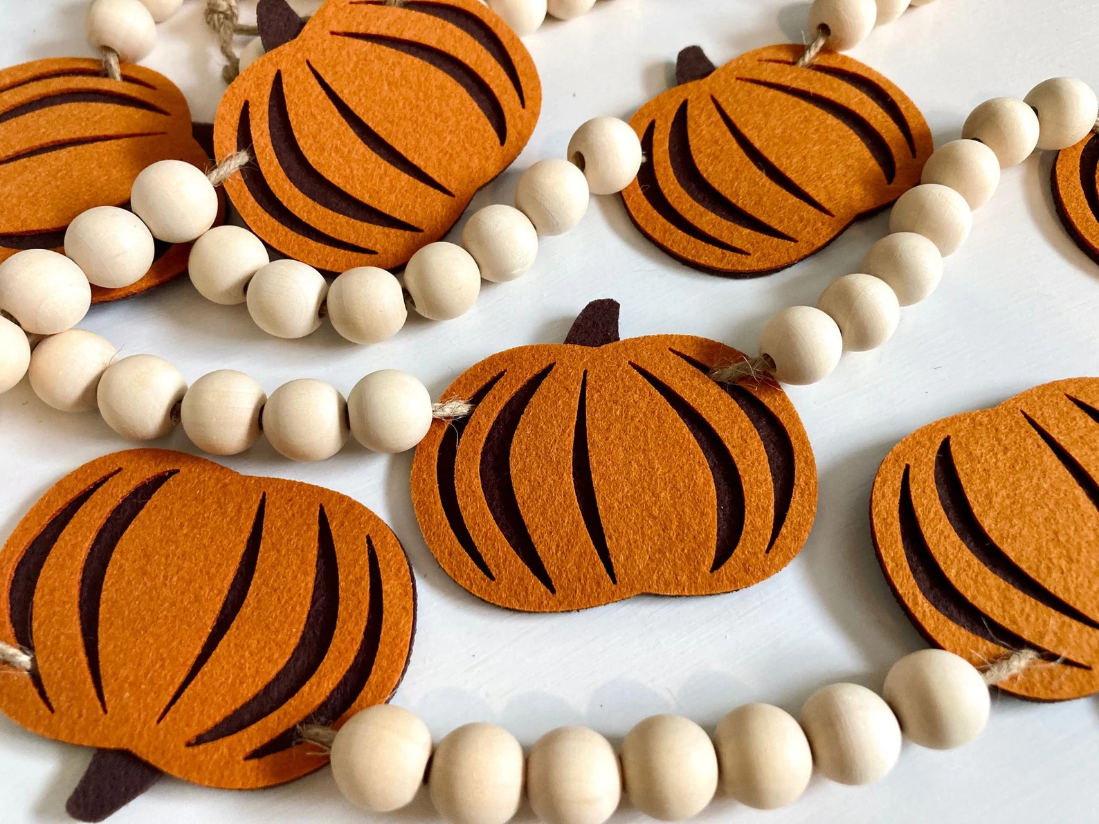 17 Charming Fall Bunting Designs For Every Corner Of Your Home