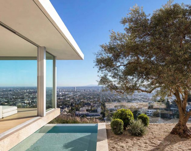 Bellgave Residence by SAOTA in Los Angeles, California