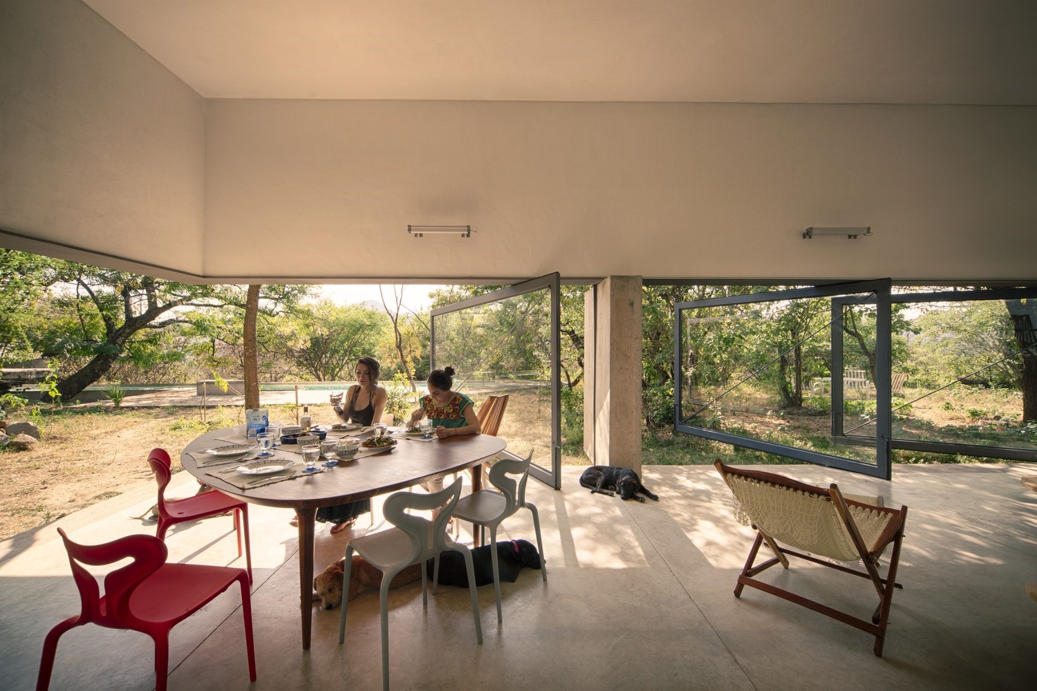 Casa Meztitla by EDAA in Tepoztlan, Mexico Casa Meztitla by EDAA in Tepoztlan, Mexico