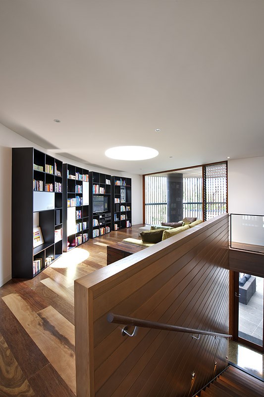Henley Street House by Jackson Clements Burrows in Australia