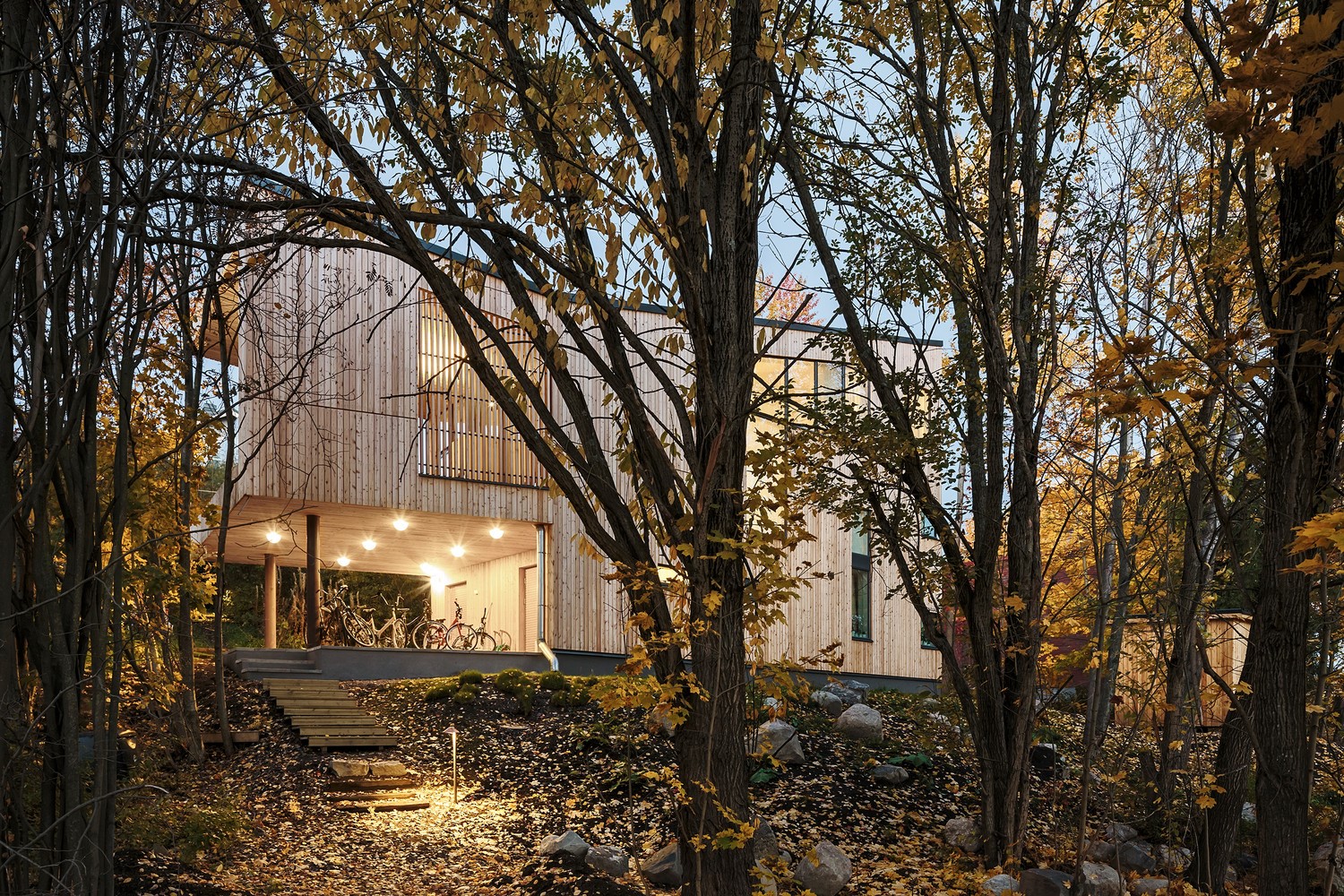 House M-M by Tuomas Siitonen Office in Helsinki, Finland House M-M by Tuomas Siitonen Office in Helsinki, Finland