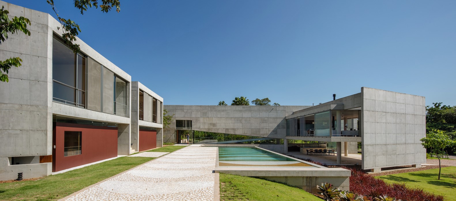 House in Itu by Grupo SP in Brazil House in Itu by Grupo SP in Brazil