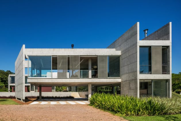 House in Itu by Grupo SP in Brazil