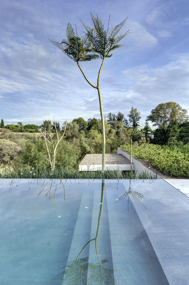 LA House by Elías Rizo Arquitectos in Mexico LA House by Elías Rizo Arquitectos in Mexico
