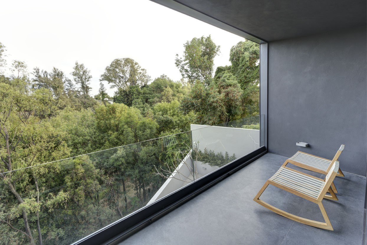 LA House by Elías Rizo Arquitectos in Mexico LA House by Elías Rizo Arquitectos in Mexico