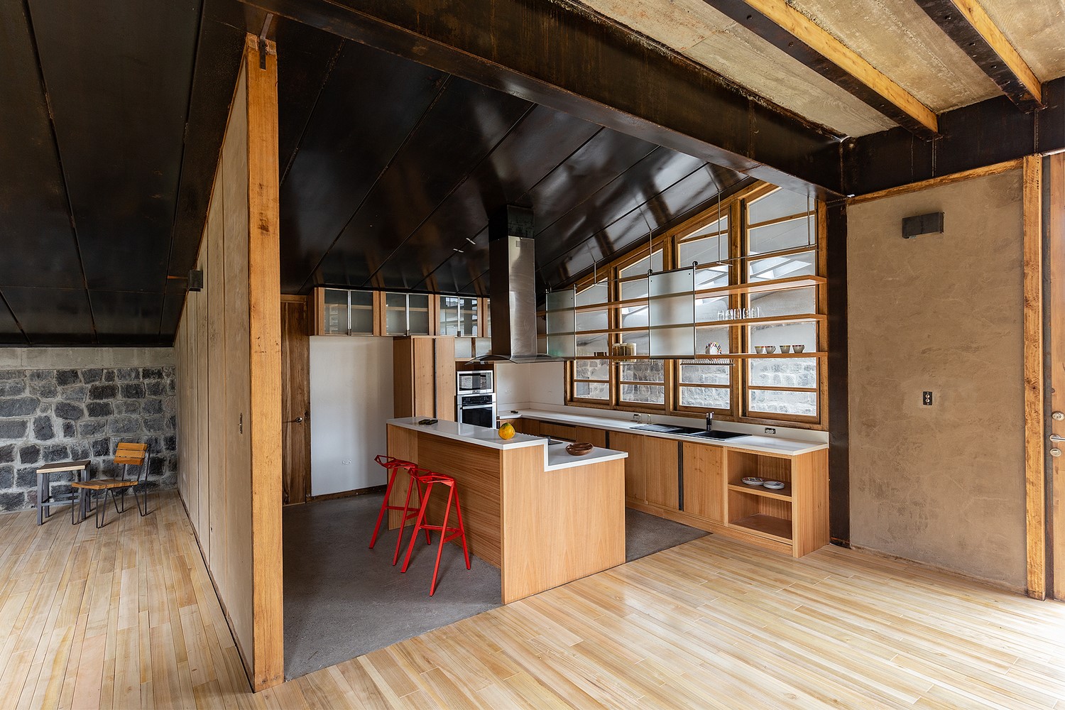 Patios House by RAMA Estudio in Cotopaxi, Ecuador Patios House by RAMA Estudio in Cotopaxi, Ecuador