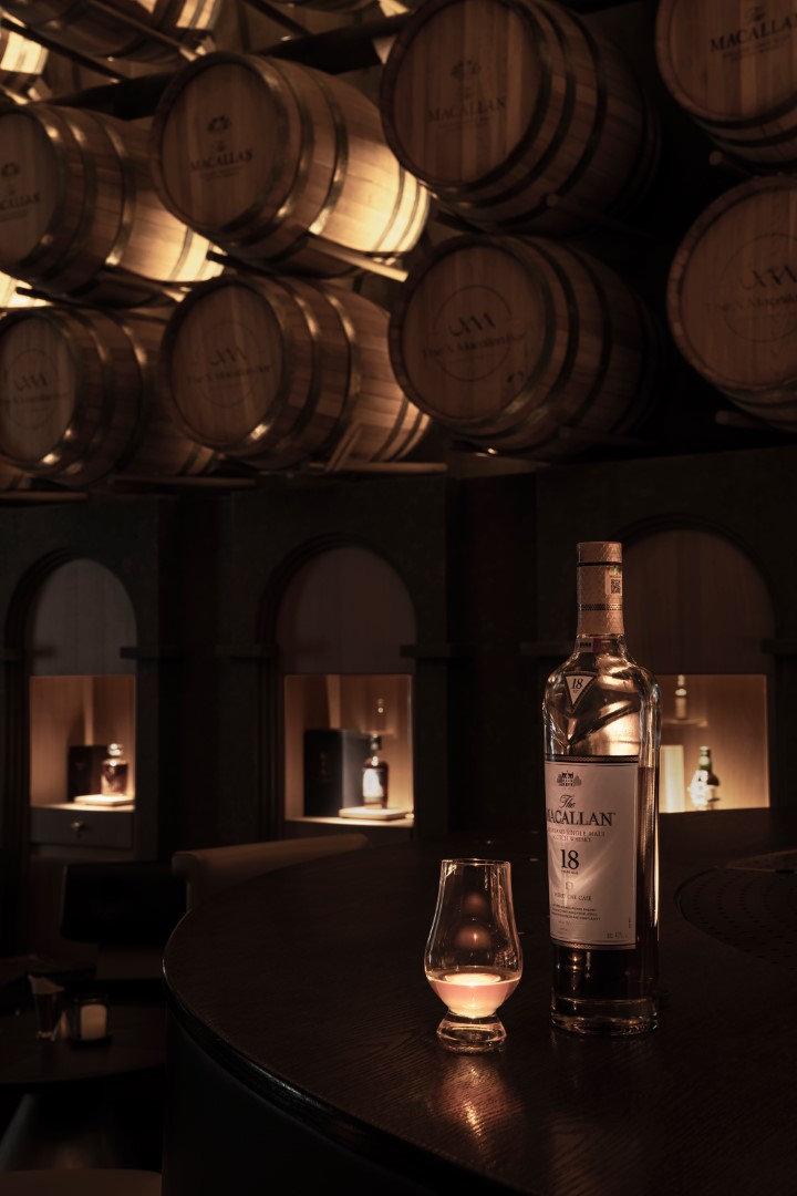 The X Macallan Bar - Classical Whiskey Atmosphere Designed by Jingle Design The X Macallan Bar - Classical Whiskey Atmosphere Designed by Jingle Design