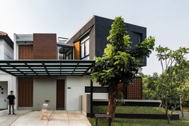 Twisted Detached House by Phidias Indonesia in Indonesia