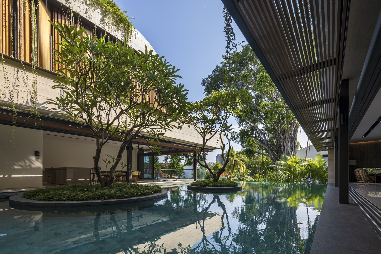 Water Garden House by Wallflower Architecture + Design in Tanglin, Singapore Water Garden House by Wallflower Architecture + Design in Tanglin, Singapore