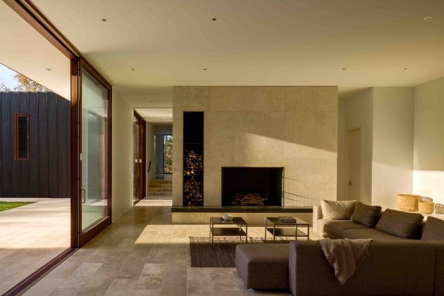 Watermill House by Office of Architecture on Long Island, New York