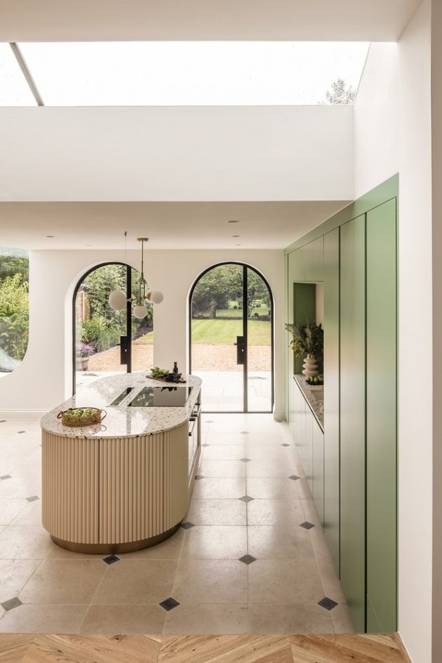 nnU House by Studio Jayga Architects in Loughton, United Kingdom