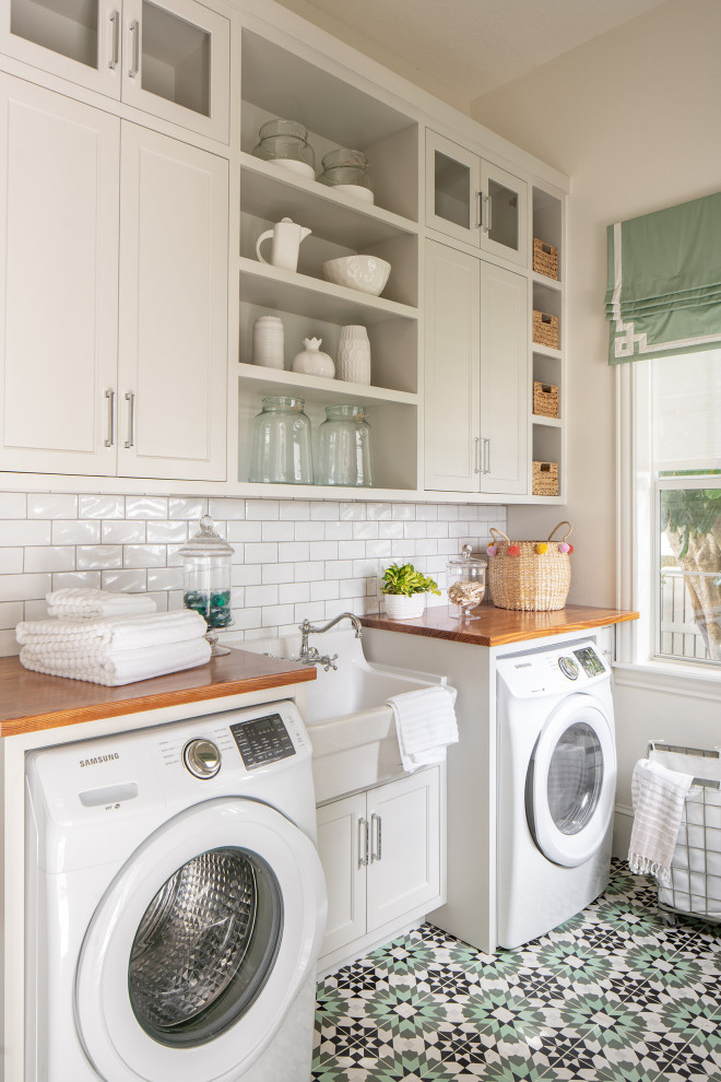 16 Ideal Mediterranean Laundry Room Designs That Are More Than Practical