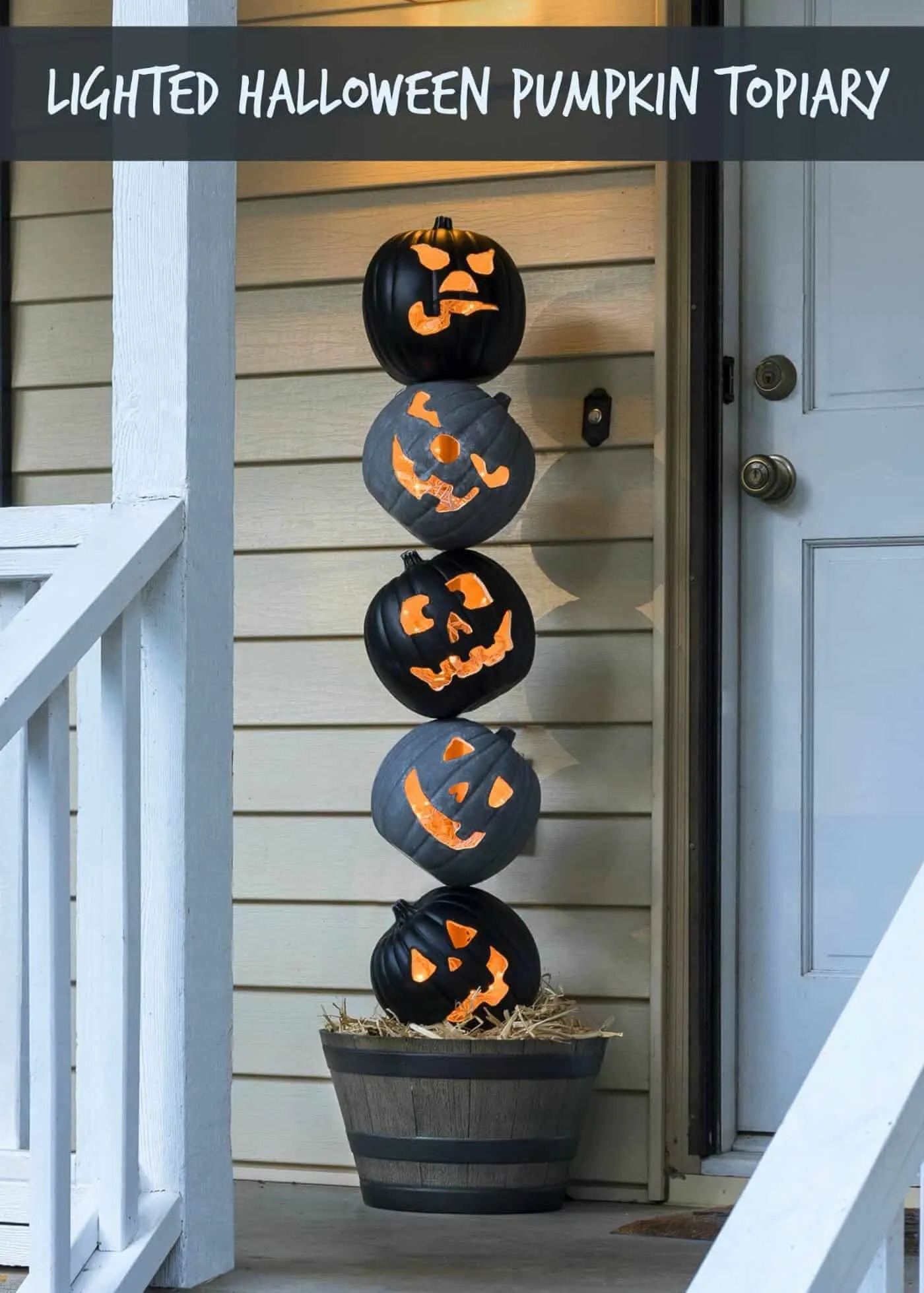 17 Eerie Halloween Crafts For Your Theme Party