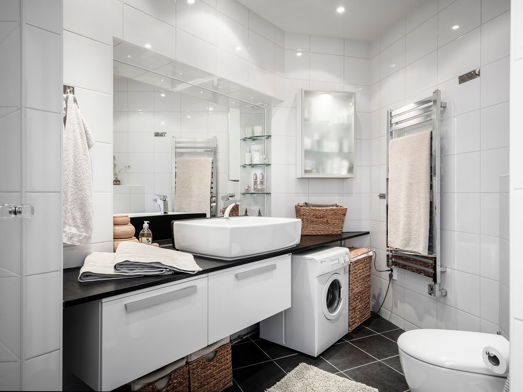 Penthouse Overlooking Historic Stockholm Brings Eco-Friendly Design to ...