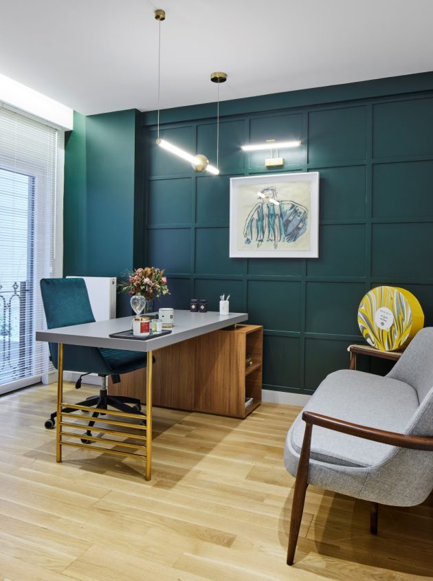 A Visionary and Innovative Working Environment: Perfume Design Atelier by REDA