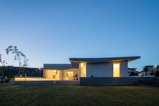Casa em Brufe by OVAL overlooking the Valley of Brufe in Portugal