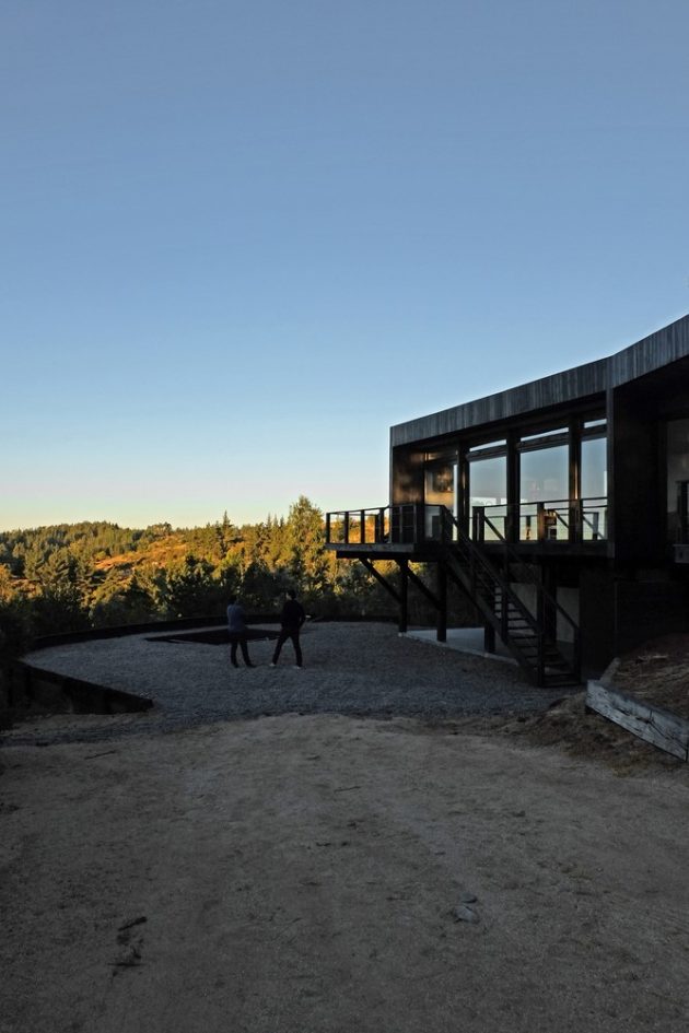 Puertecillo House by Estudio Base Arquitectos in Navidad, Chile