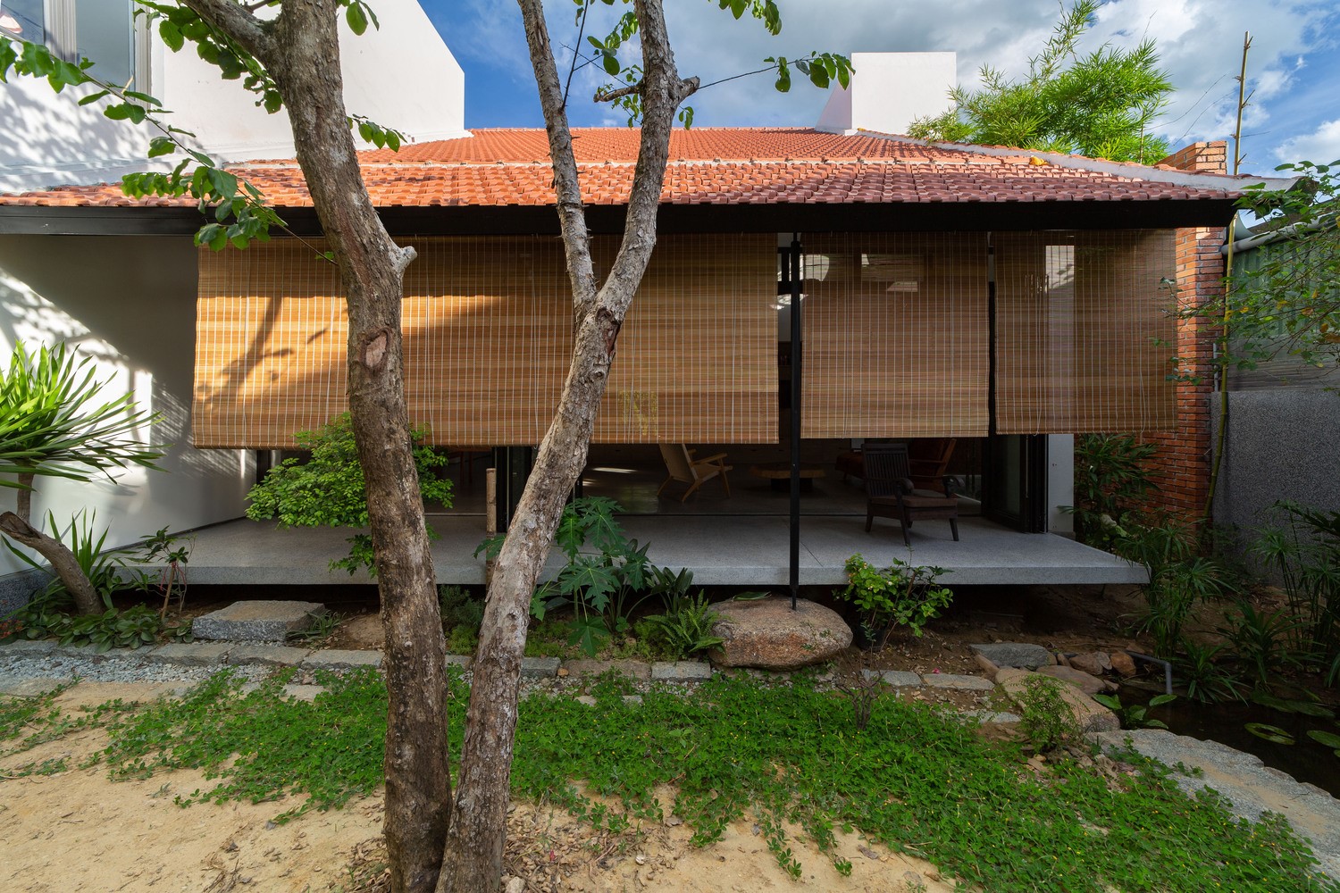 The Tiamo House by Dom Architect Studio in Ha Tinh, Vietnam