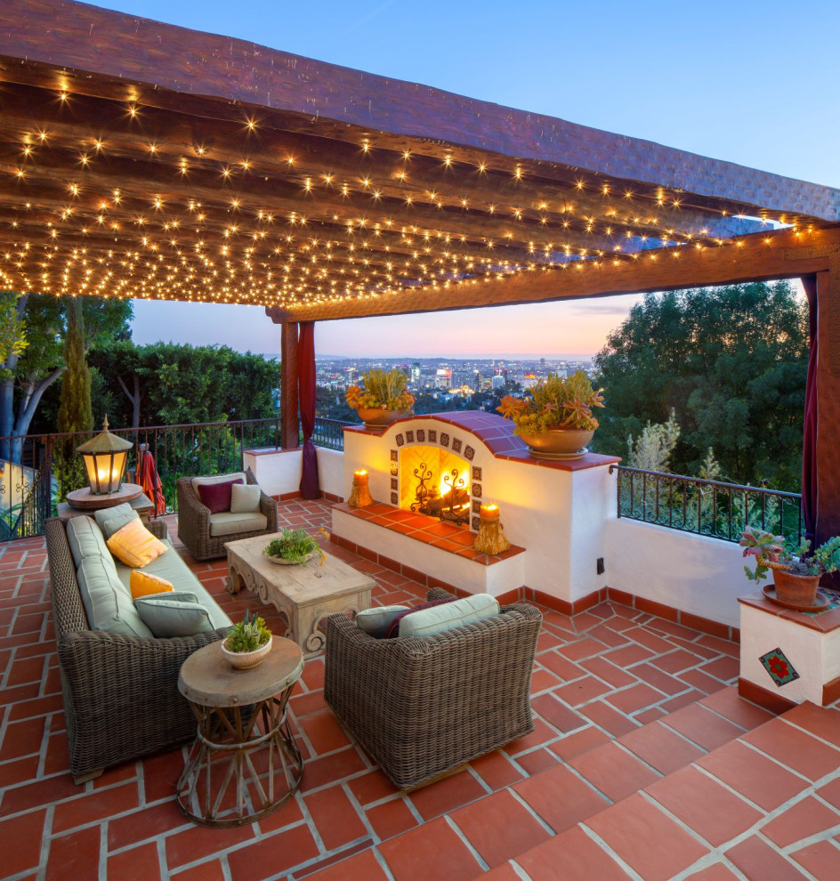 15 Impeccable Mediterranean Deck Designs That Will Leave You Breathless