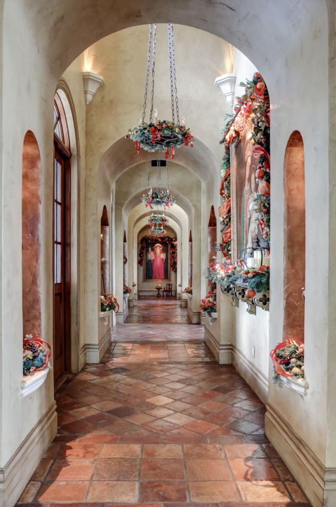15 Outstanding Mediterranean Hallway Designs That Will Steal Your Gaze
