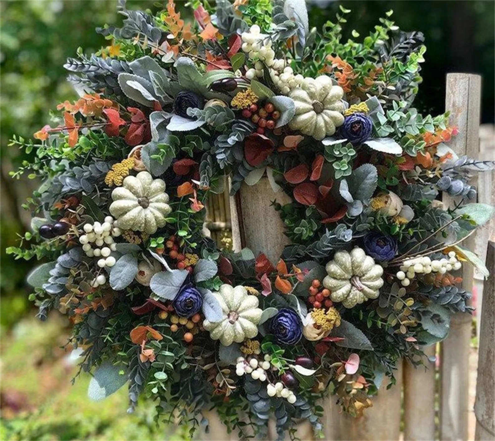 17 Beautiful Fall Wreath Designs With Warm Hues
