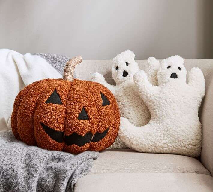 Cushions to decorate the house in the month of October and prepare the spirit for the Halloween party