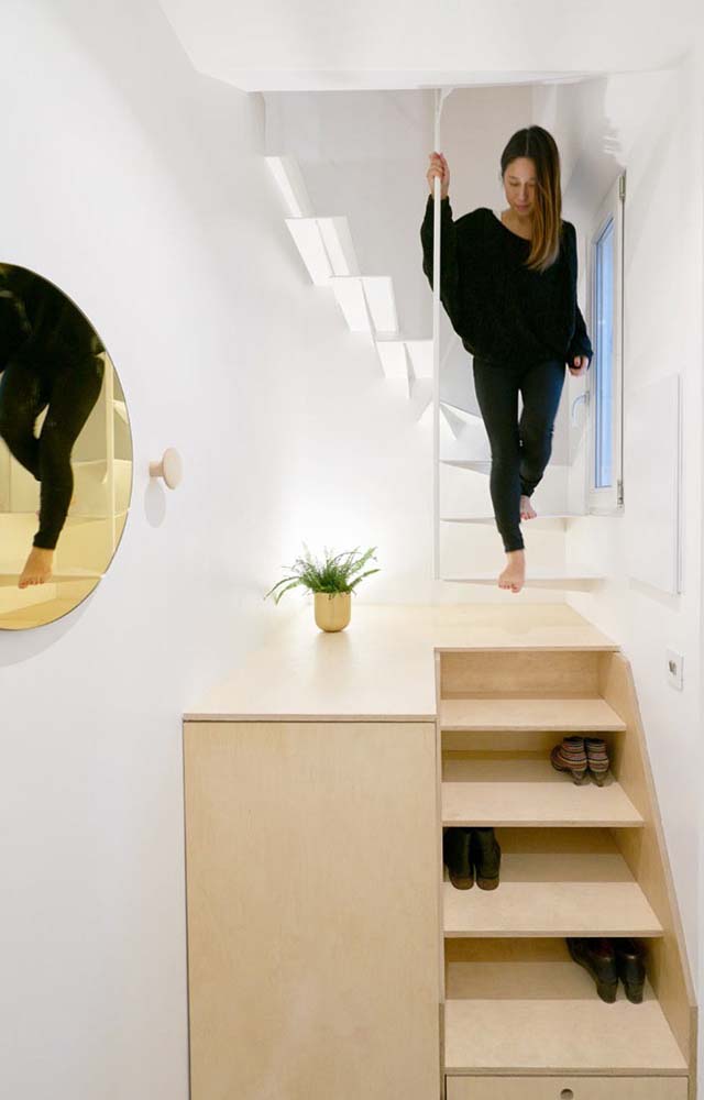 Perfect Ideas for Having Closet Under the Stairs Perfect Ideas for Having Closet Under the Stairs