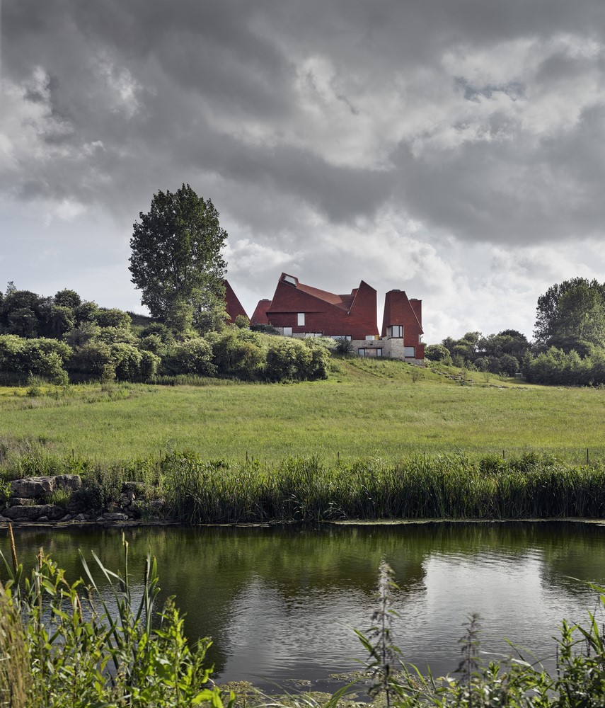 Caring Wood by James Macdonald Wright and Niall Maxwell in Kent, UK Caring Wood by James Macdonald Wright and Niall Maxwell in Kent, UK