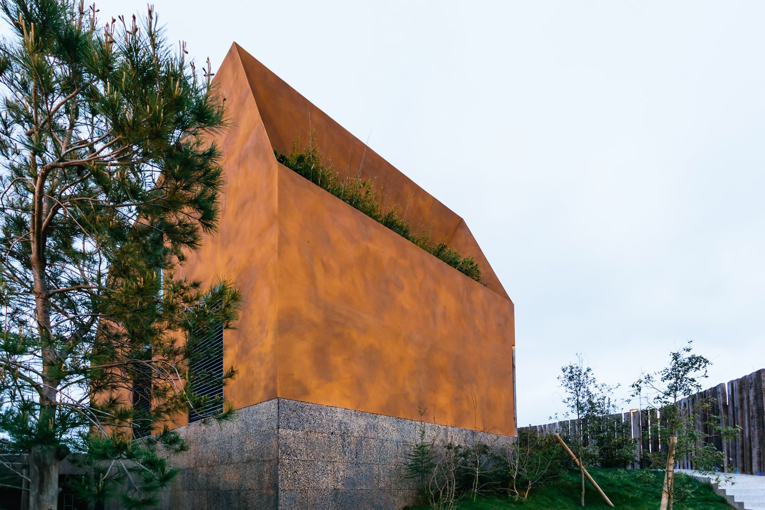 Casa Varatojo by Atelier Data in Torres Vedras, Portugal Casa Varatojo by Atelier Data in Torres Vedras, Portugal