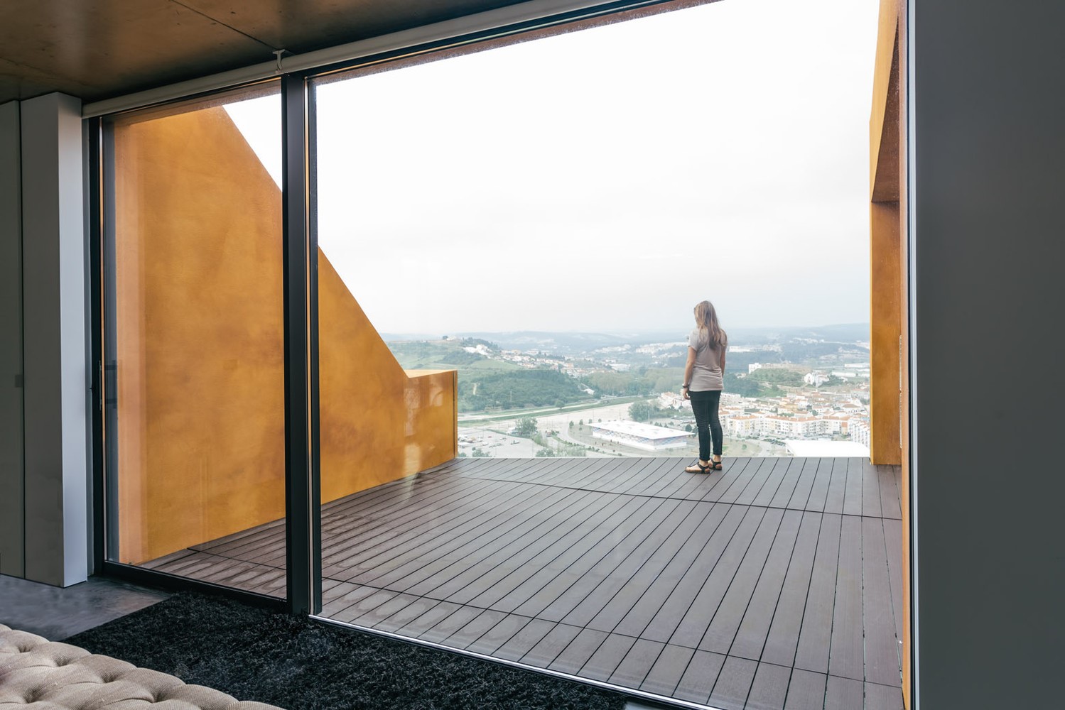 Casa Varatojo by Atelier Data in Torres Vedras, Portugal Casa Varatojo by Atelier Data in Torres Vedras, Portugal