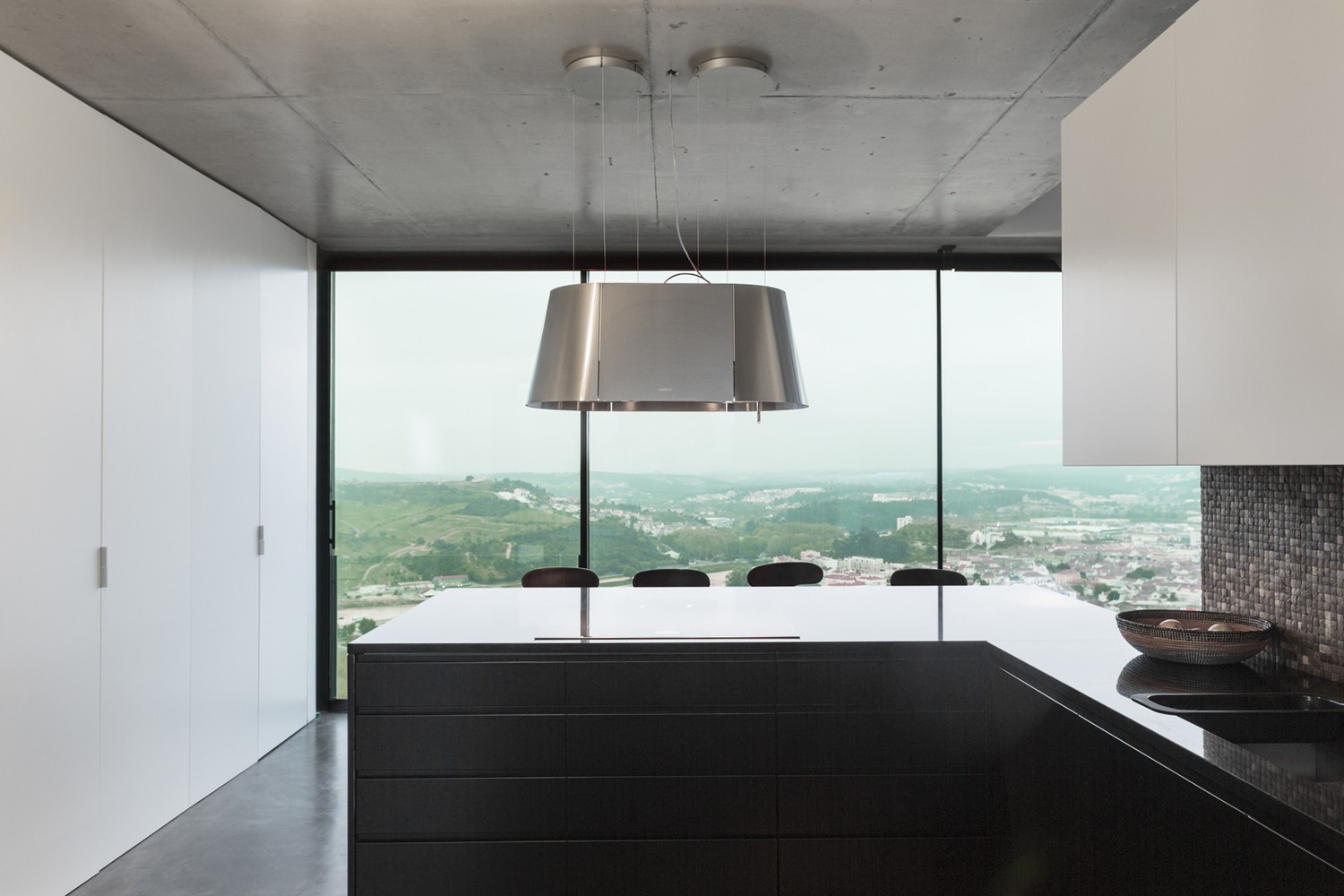 Casa Varatojo by Atelier Data in Torres Vedras, Portugal Casa Varatojo by Atelier Data in Torres Vedras, Portugal