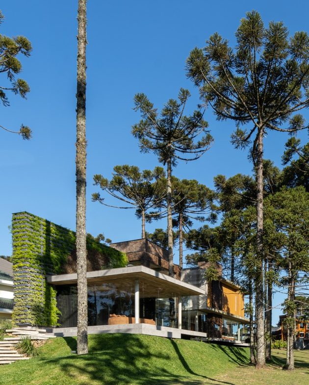 Doce Vida House by Studio CK Arquitetura in Gramado, Brasil